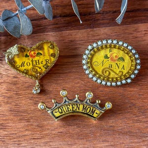 Vintage Gold Tone Brooches Set: Maximal Art Jewelry Gift