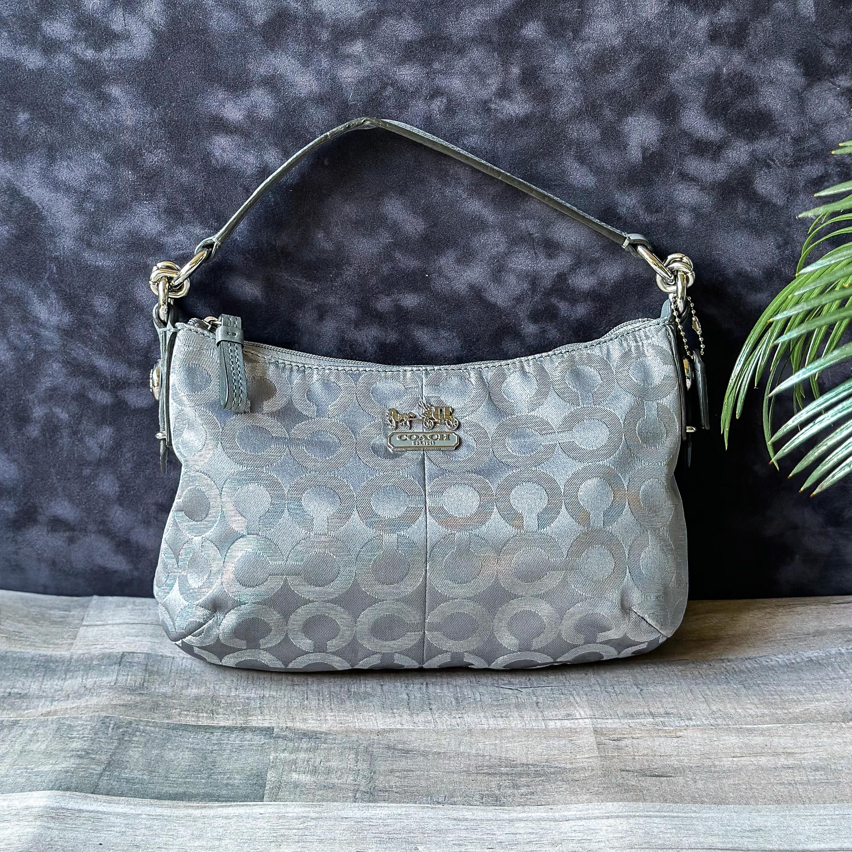 バッグ 00s coach vintage enamel hand bag y2k Old Coach Black Enamel Handbag 00s Vintage Grunge Punk