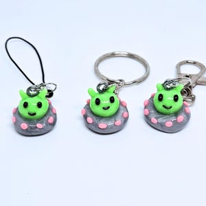 Handmade UFO Alien Charm | Aliens, Phone Charm, Keychain, Clip On, Cute, Kawaii, Space, Spaceship, Astronaut, Little Green Man, Mars