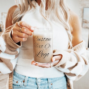 Tasse à café glacée logo personnalisé avec couvercle et paille, gobelet en verre à bière personnalisé, gobelet personnalisable, conception personnalisée logo d'entreprise café glacé