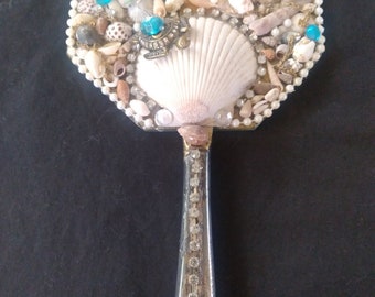 Seashell Hand Held Mirror, Vintage Handle, Vanity Mirror, Gift for Women