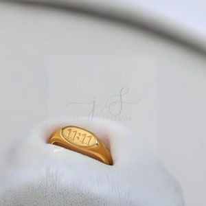 Anello con numero di angelo 11:11, anello con sigillo in oro/argento 18k, anello a fascia con numero fortunato minimalista delicato, anello sottile inciso, regalo di gioielli spirituali immagine 5