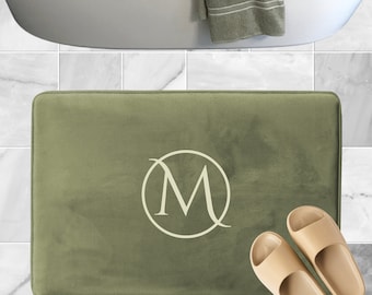 Personalized Monogram Velvet Fleece Bath Mat: Custom Name Foam Rug for Bathtub, Christmas Gift, Personlized Bathroom Rug with Name
