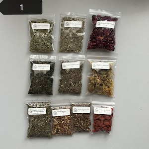 Herb & Flower Trial Box for Rabbit, Guinea pig, Hamsters, and other Small Animals