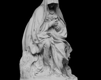 Seated Virgin Mary, Mater dolorosa | Christian Historical Art | Unpainted DIY Sculpture | 10cm / 15cm