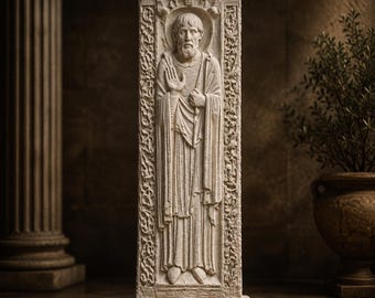 Relief de l'église Saint-Trophime, sculpture chrétienne médiévale, statue de saint roman, art mural religieux, réplique en résine d'art d'église