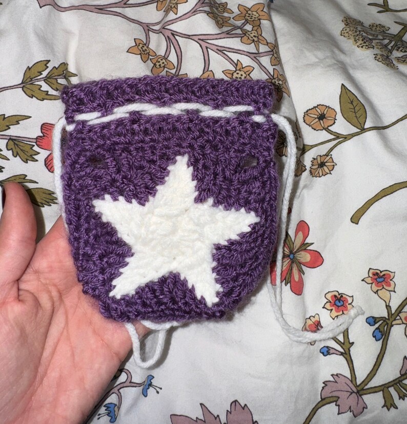 Handmade Crochet Purple Star Pouch zdjęcie 3