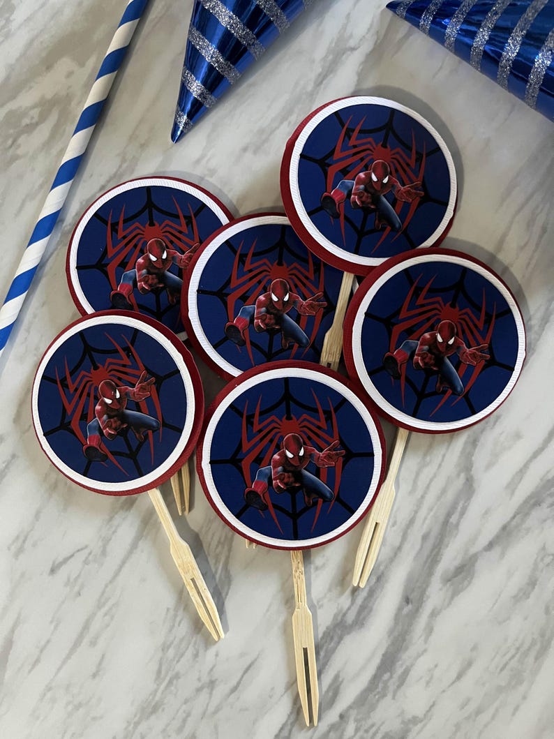 Cupcake toppers Spider man- Spider man cupcakes toppers for the little Spiderman lover in your life. Make your cupcakes stand out!