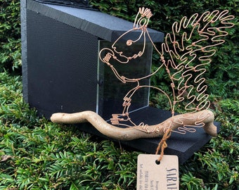 Red Squirrel Wire Art - proceeds to Red Squirrel Conservation charity