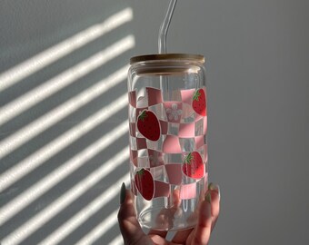 strawberry pink checkered glass cup