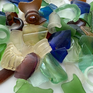 Authentic Sea Glass Pieces 1-2 inches Multicolor Mix Crafting Genuine Beach Glass Ocean Decor Coastal Home Decor, Mosaic Jewelry Making
