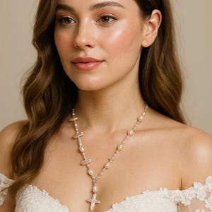 KRUISPARELKETTING, handgemaakte boho-ketting met barok- en rijstparels op sterlingzilver, geloofssieraden voor vrouwen, christelijk cadeau voor haar