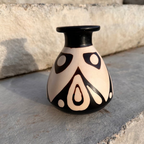 Peruvian Artisan Clay Bud Vase