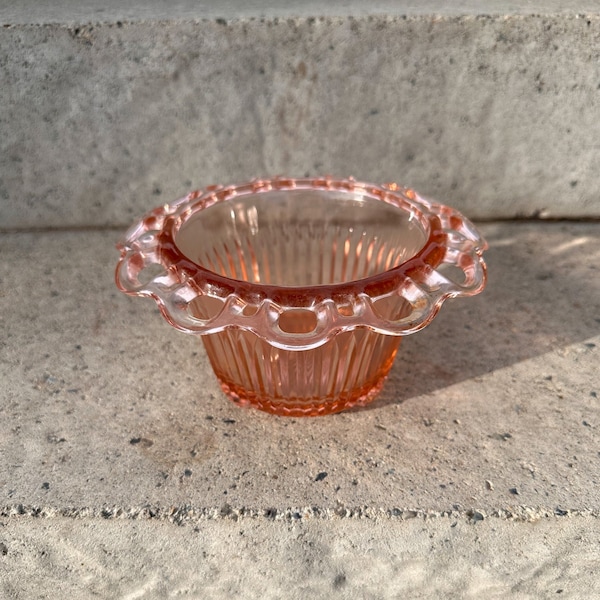 Blush Pink Anchor Hocking Open Lace Edge 'Old Colony' Glass Bowl