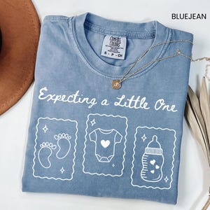 Pregnancy Announcement Shirt, Expecting mom shirt, Maternity shirt for mom, Cute baby reveal shirt, Pregnancy announce gifts