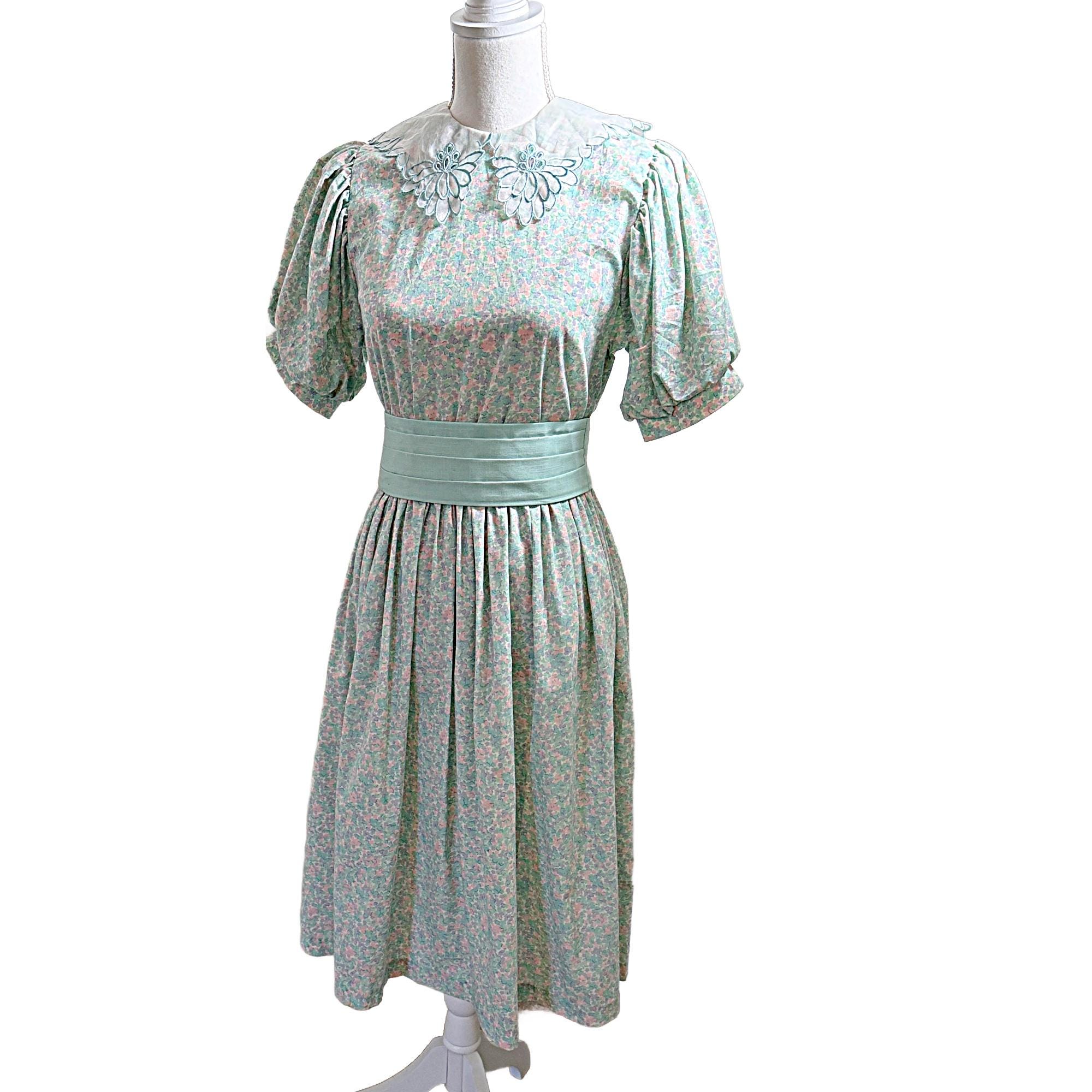1980s fashion womens dresses 80s Pink White Floral Dress With Tiered skirt main image 1