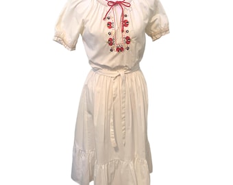 Peasant Hippie Embroidered white vintage 70’s Dress ~ ruffle hem-belt