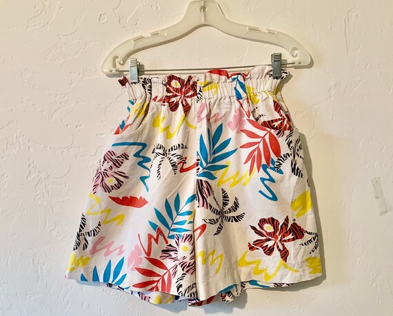 Vintage 80s white floral short/skort elastic waist - image 1