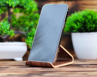 Personalised Wooden Phone Stand - Custom Engraved Mobile Holder