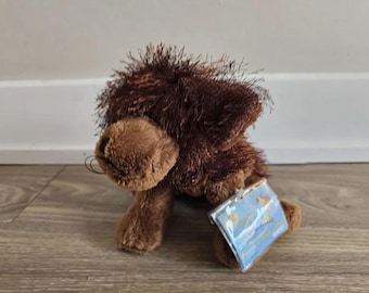 Peluche de perro marrón Ganz Webkinz de 8"