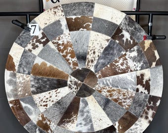 NWOT Genuine OOAK Cowhide Round Patchwork Carpet (36” x 36”)