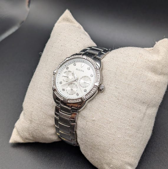 Vintage Bulova Watch: Multi-Function Day Date, Cr… - image 3