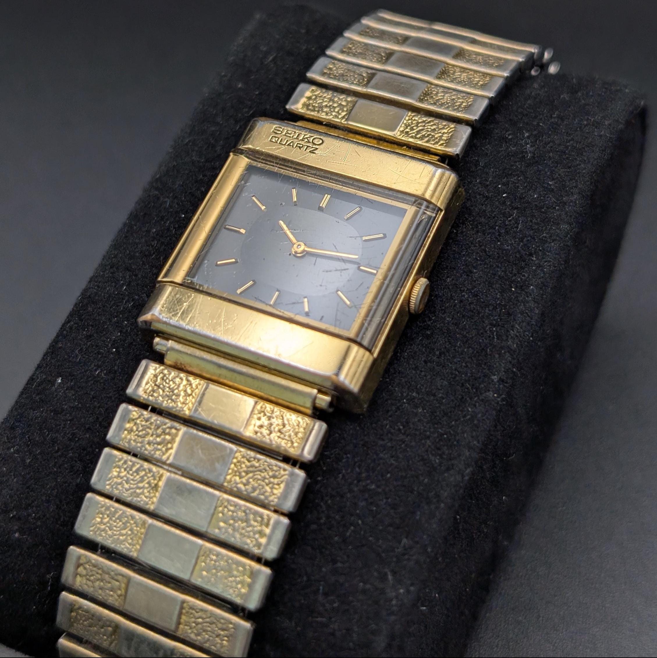 Vintage ladies Seiko Two-Tone quartz watch with stretch band Women main image 4