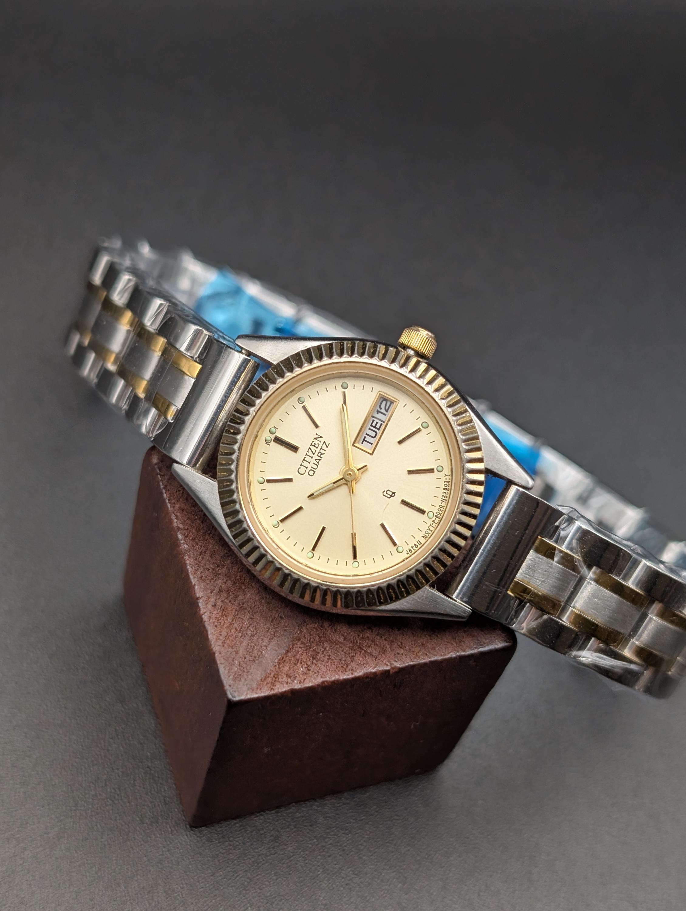 Gold citizen quartz - Etsy 日本