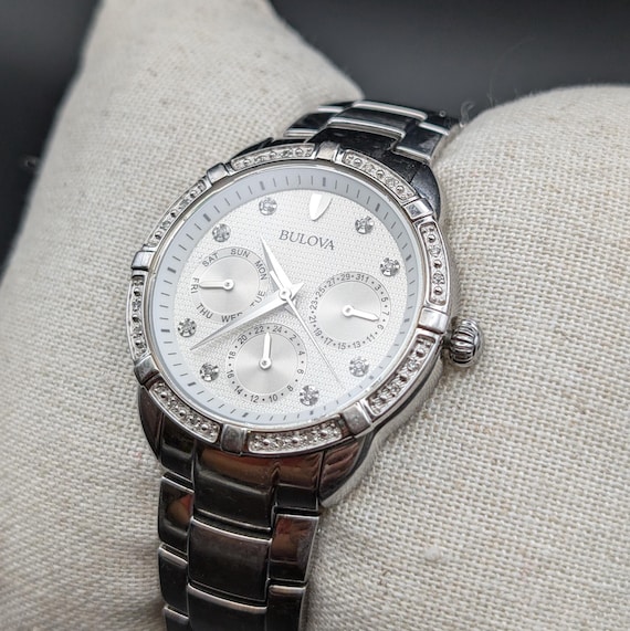 Vintage Bulova Watch: Multi-Function Day Date, Cr… - image 7
