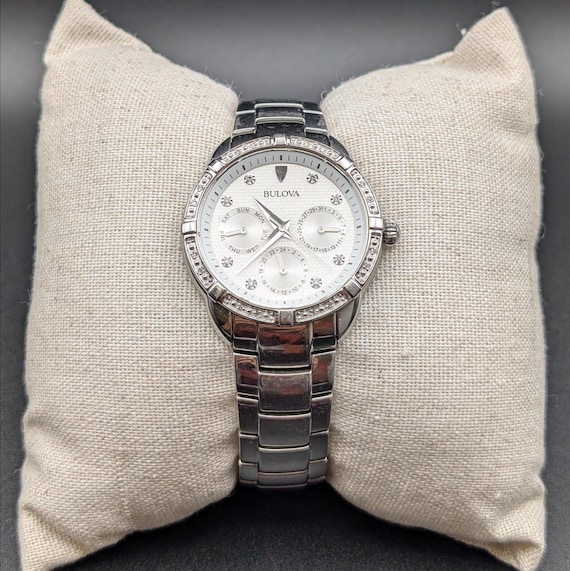 Vintage Bulova Watch: Multi-Function Day Date, Cr… - image 6