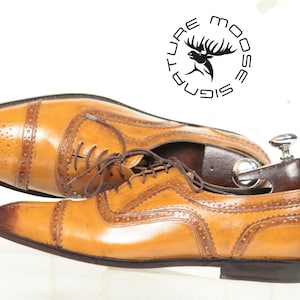 Handmade Tan Color Genuine Leather Cap Toe Brogue&#39;s Stylish Oxfords Dress Shoes For Men&#39;s With Beautiful Wooden Box