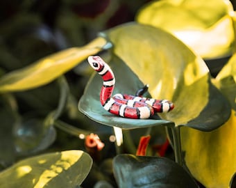 Mini Milk Snake - Polymer clay sculpture, mini milk snake sculpture, polymer clay charm, tiny snake model