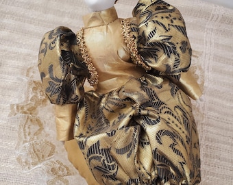 Vintage Musical Harlequin Jester Rotating Doll Gold/Black Jester On a Fancy Pillow Rotating Playing Feelings Musical Doll