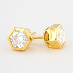 Hexagon Moissanite Diamond Earrings | Hexagon Moissanite Studs | White Diamond Stud Earrings | white Diamond Earrings