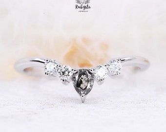 Salt and pepper pear diamond sacking band clear diamond ring trendy rings matching rings set sleek ring - Rubysta