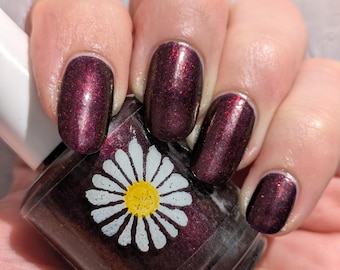 Cybaeus Indie Nail Polish: Deep Purple Red Shimmer (15ml)