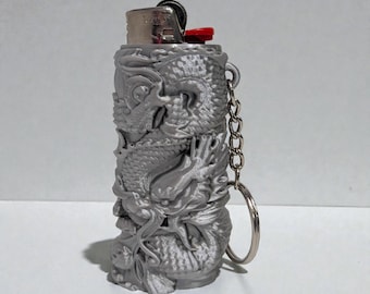 Llavero con funda para encendedor de dragón