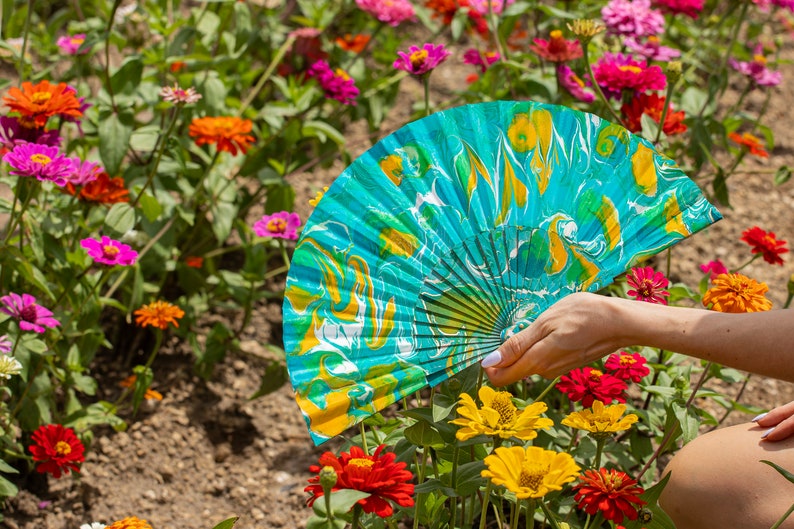 Boho Style Marbled Fans, Ebru Technique Fans, Painting on Water With Acrylic, Wedding Souvenir