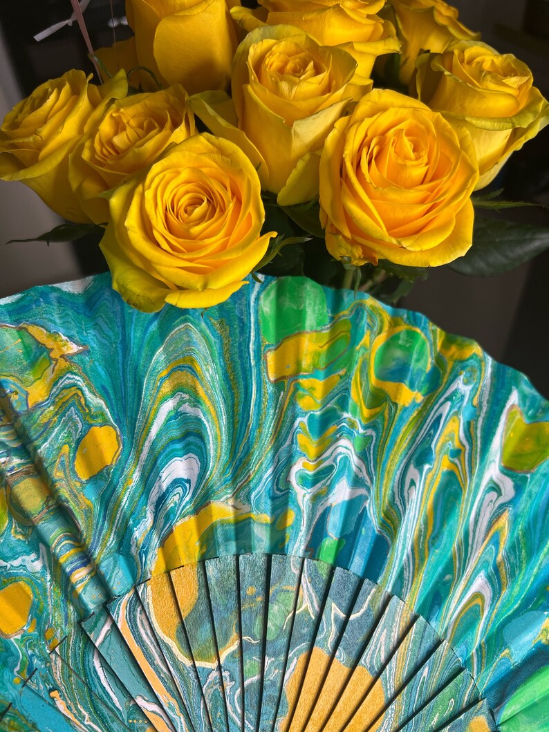 Boho Style Marbled Fans, Ebru Technique Fans, Painting on Water With Acrylic, Wedding Souvenir
