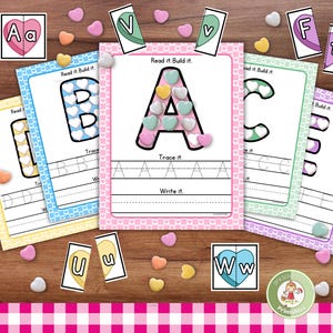 Actividad de letras de San Valentín con corazones de caramelo; juego de combinación de letras imprimible; hojas de trabajo de trazado y escritura para educación en el hogar en preescolar y jardín de infantes
