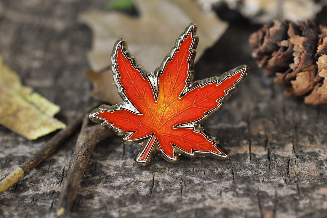 Japanese Maple Leaf Enamel Pin | Botanical Cottagecore Autumn Leaf - Etsy