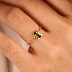 Baguette Birthstone Ring, Custom Birthstone Ring, 18K Gold Ring,Birthstone Jewelry,Ring for Women,Bridesmaid Gift,Gift for Her,Birthday Gift