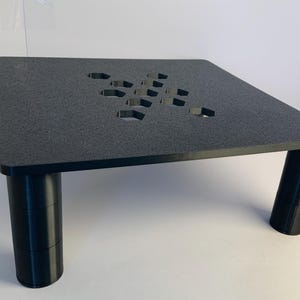 Protein skimmer stand