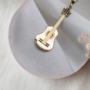 14K Gold Guitar Necklace,Music Necklace,Instrument Pendant,Instrument Necklace,Valentines Day Gift,gift for her,Minimalist Jewelry