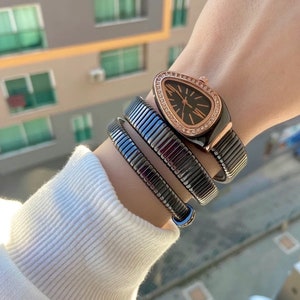 3 colores diferentes, reloj de pulsera de lujo, regalo del Día de las Madres, reloj de pulsera de oro, reloj de pulsera para mujer, relojes de mujer, reloj de serpiente, relojes de pulsera de moda imagen 2