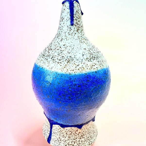 Blue Band Drip Bud Vase made with Seattle Seamix Spec