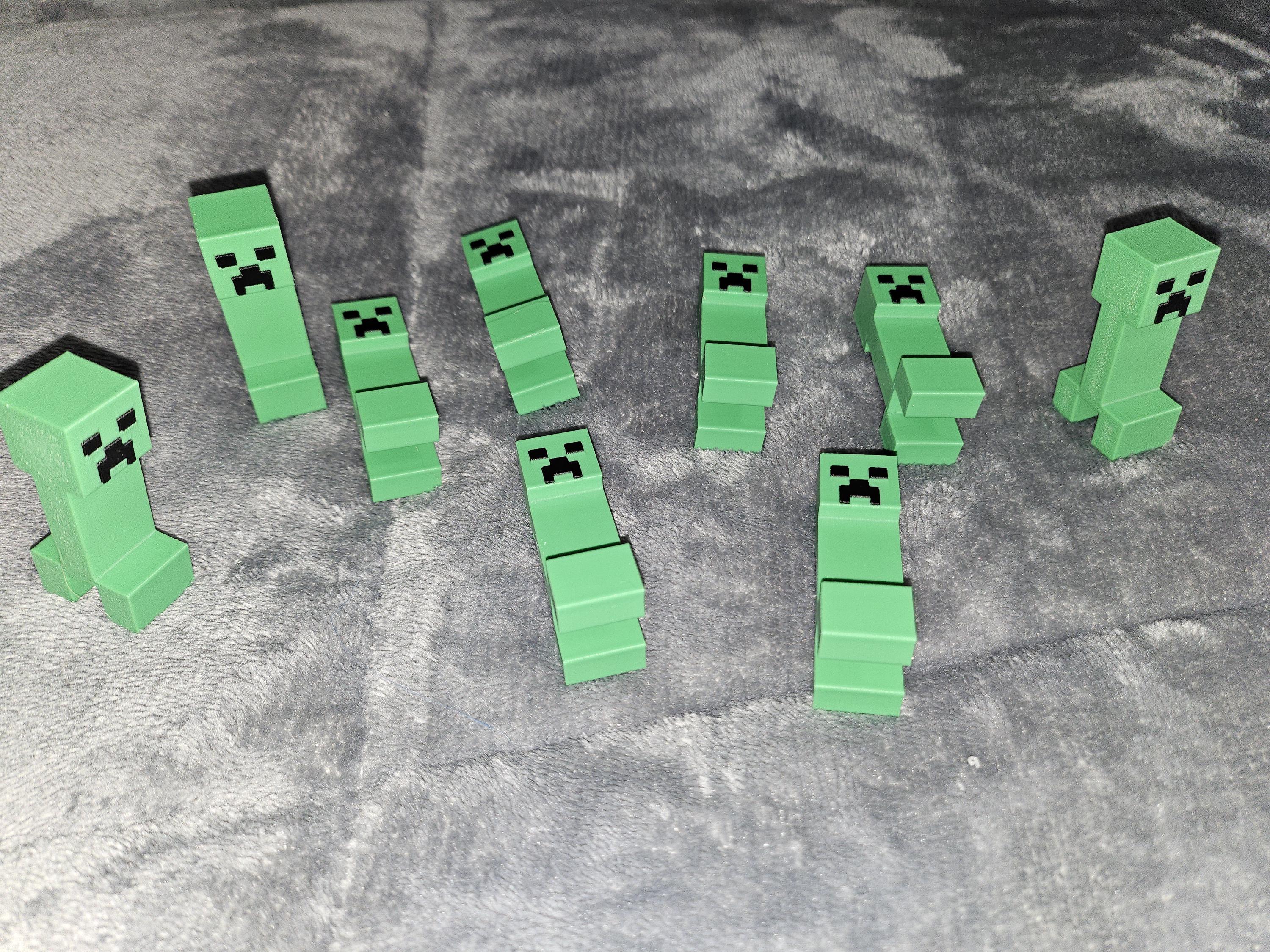 3D Printed Creeper Blocks