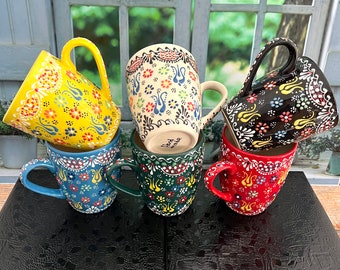 Taza de café de cerámica hecha a mano, taza grande con diseño de flores, taza de café de cerámica colorida pintada a mano, taza de café de 11 oz, regalo hecho a mano, taza de café turco