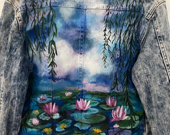 Hand-Painted Floral Denim Jacket: Wearable Art