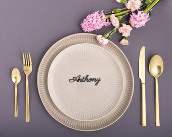 Gepersonaliseerde naamkaartjes, plaatskaartjes, tafelkaartjes voor bruiloften, tafeldecoratie voor bruiloften, verjaardagen, vrijgezellenfeesten, feesten